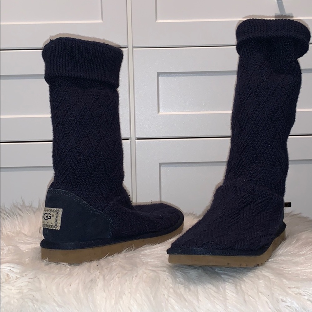 NAVY UGG BOOTS